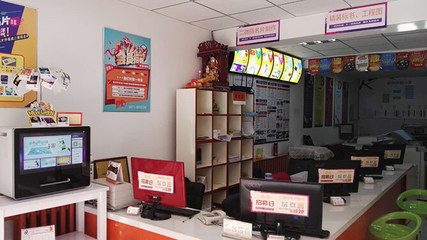 保時(shí)客 圖文快印店利潤(rùn)微薄？廣告快印業(yè)如何揚(yáng)長(zhǎng)避短，突破發(fā)展瓶頸